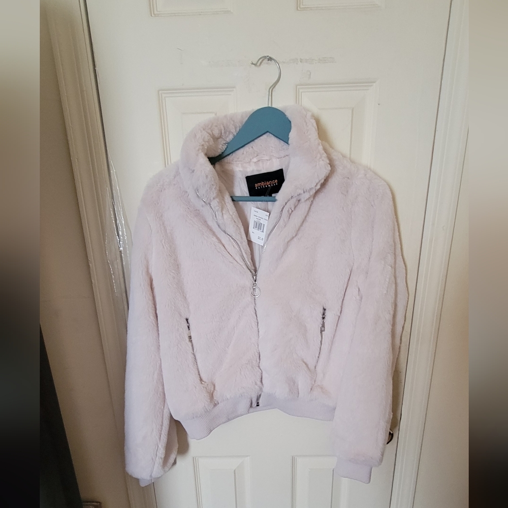 NWT Ambiance Cream Faux Fur Jacket (LAST CHANCE)